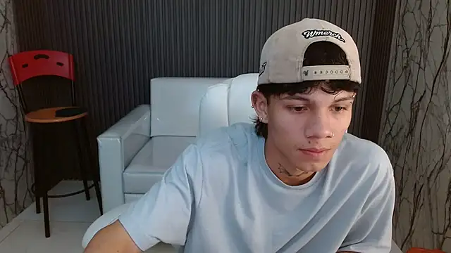 andy dan18 online show from 10-23-25, 03:43