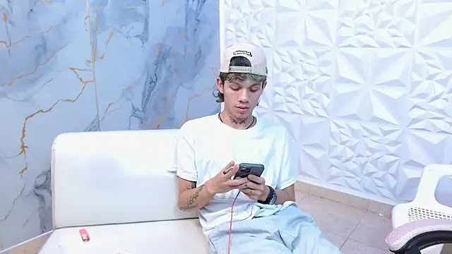 andy dan18 online show from 04-04-26, 08:04