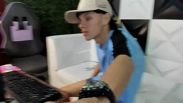 andy dan18 online show from 04-13-26, 07:18