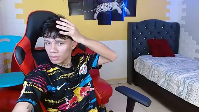 andy dan18 online show from 09-24-25, 02:45