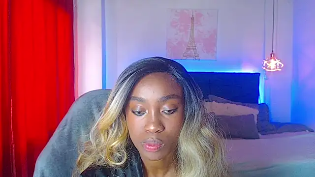 Snapshot of nikkystorm1_ chatting on 03-18-25, 01:44 nikkystorm1 online show from 03-18-25, 01:44