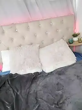 Snapshot of nikkystorm1_ chatting on 01-28-25, 05:03 nikkystorm1 online show from 01-28-25, 05:03