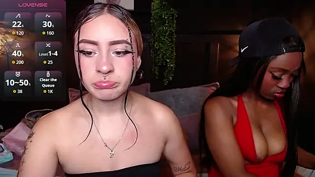 nikkystorm1  online show from 11-08-25, 02:20