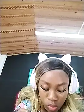 Snapshot of nikkystorm1_ chatting on 02-26-25, 02:16 nikkystorm1 online show from 02-26-25, 02:16