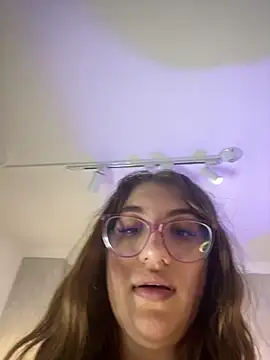 Snapshot of samy_xoxox chatting on 12-30-24, 09:05 samy xoxox online show from 12-30-24, 09:05