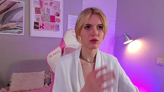 Snapshot of NellieLoyns chatting on 03-13-25, 05:07 NellieLoyns online show from 03-13-25, 05:07