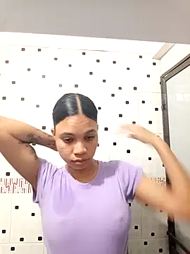 GysellHanson online show from 04-07-26, 09:44