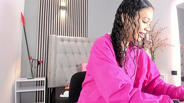 GysellHanson online show from 11-21-25, 11:09