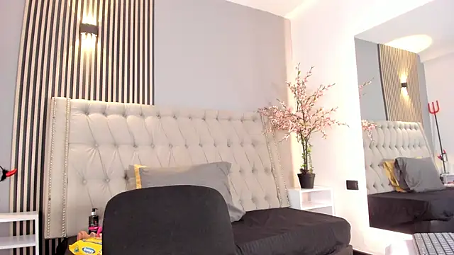 GysellHanson online show from 11-12-25, 11:25