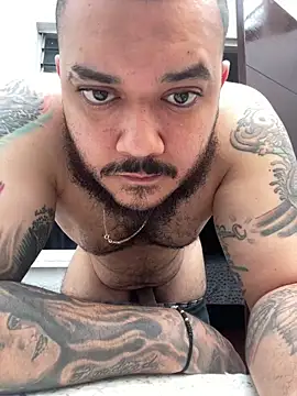 Snapshot of El_Titan1998 chatting on 02-15-26, 06:07 El Titan1998 online show from 02-15-26, 06:07