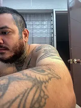 Snapshot of El_Titan1998 chatting on 02-22-26, 12:40 El Titan1998 online show from 02-22-26, 12:40