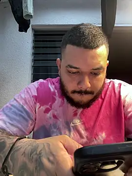 Snapshot of El_Titan1998 chatting on 02-27-26, 10:31 El Titan1998 online show from 02-27-26, 10:31