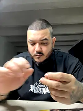 El Titan1998 online show from 09-11-25, 10:43