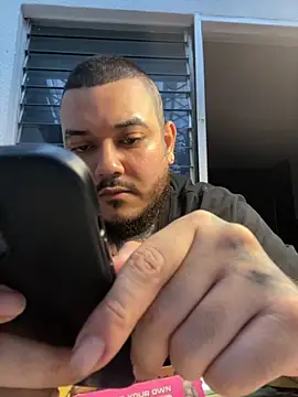 El Titan1998 online show from 11-25-25, 10:32