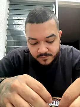 El Titan1998 online show from 12-02-25, 12:18