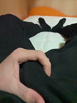 Dvddd online show from 12-21-25, 01:57