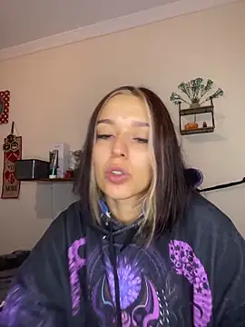 BlueStoneX online show from 12-21-25, 07:10