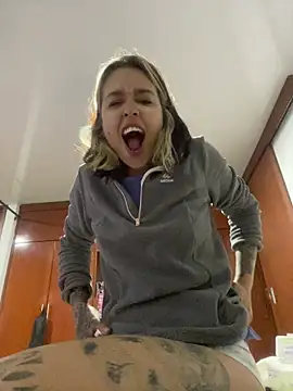 BlueStoneX online show from 10-31-25, 06:54