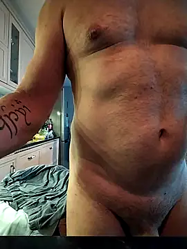 Snapshot of kevincumporn chatting on 05-18-26, 03:17 kevincumporn online show from 05-18-26, 03:17