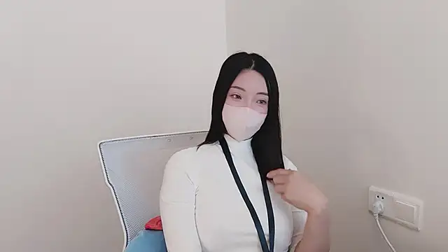 Lucky-kaka999 online show from 06-01-26, 04:35