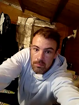 Snapshot of Eddyfrancis87 chatting on 09-19-25, 12:14 Eddyfrancis87 online show from 09-19-25, 12:14