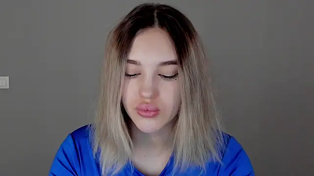 AngelicaKleee online show from 01-28-25, 03:57