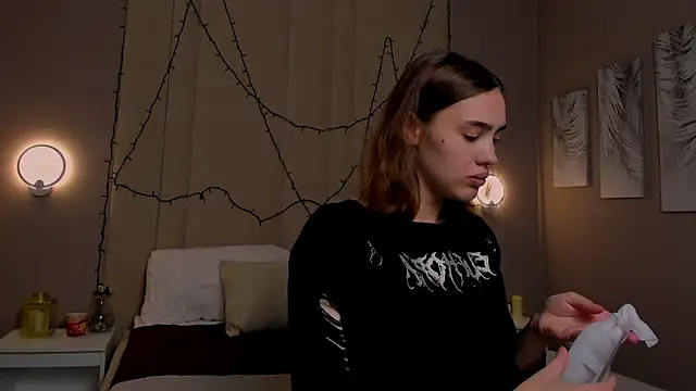 AngelicaKleee online show from 09-16-25, 01:39