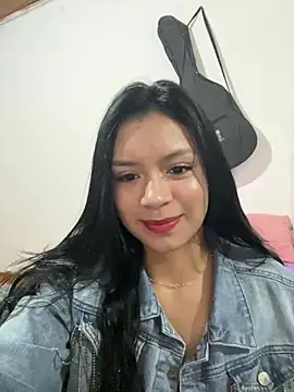 Charlotemonroe online show from 01-04-25, 02:03