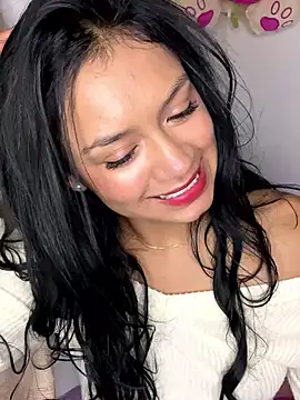 Charlotemonroe online show from 12-31-24, 04:49