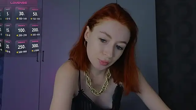 Cuteroxyfoxy online show from 07-08-26, 08:37