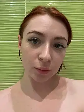 Snapshot of Cuteroxyfoxy chatting on 02-17-25, 02:49 Cuteroxyfoxy online show from 02-17-25, 02:49