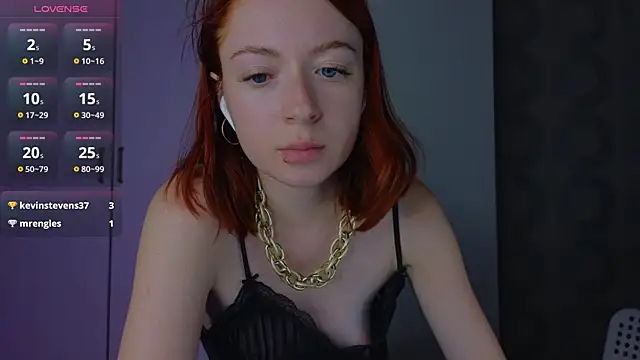 Cuteroxyfoxy online show from 07-16-26, 04:48
