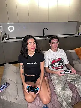 Snapshot of Alexiaa2006 chatting on 02-05-26, 08:04 Alexiaa2006 online show from 02-05-26, 08:04