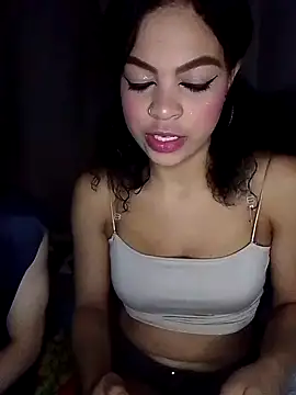 Snapshot of BlakeandRouse chatting on 03-01-26, 12:32 BlakeandRouse online show from 03-01-26, 12:32