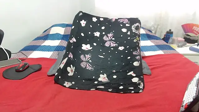 Girlhornyx online show from 11-13-25, 07:29