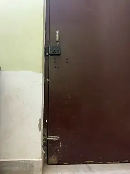 Snapshot of Avni_sharma21 chatting on 02-10-25, 10:19 Avni sharma21 online show from 02-10-25, 10:19