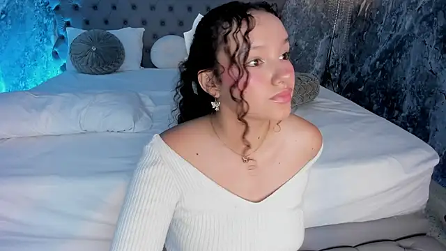 LucyLovelyy online show from 03-16-25, 12:23