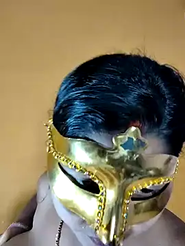 Snapshot of sweet_suman chatting on 03-08-25, 04:34 sweet suman online show from 03-08-25, 04:34