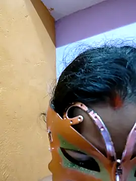 Snapshot of sweet_suman chatting on 10-03-25, 05:03 sweet suman online show from 10-03-25, 05:03