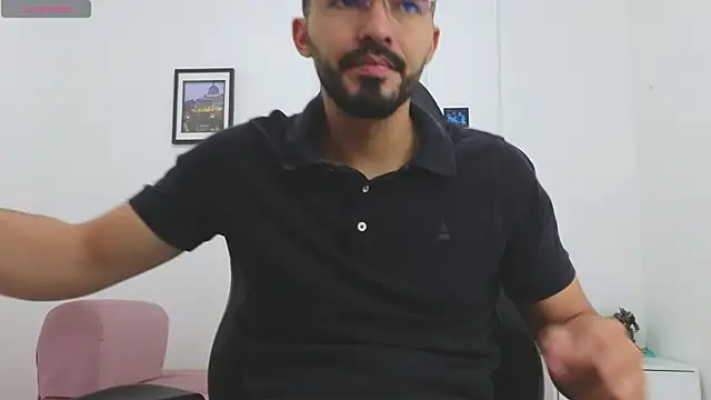 Massimoo 07 online show from 12-18-25, 04:33