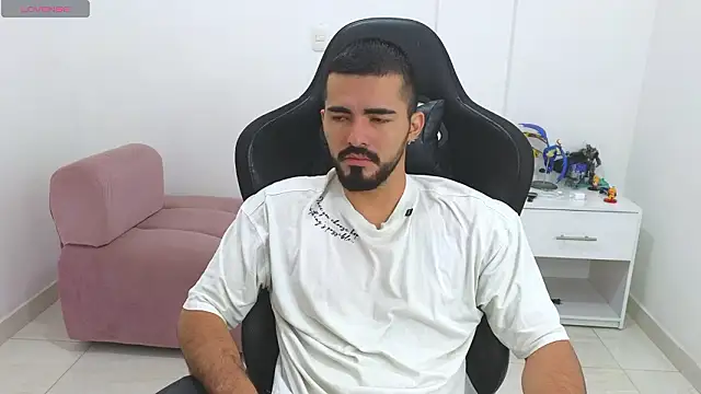 Massimoo 07 online show from 02-06-26, 05:31