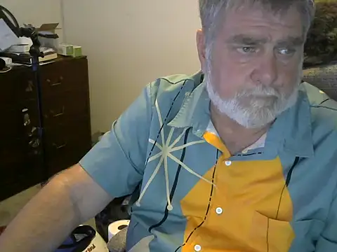 viejo oso online show from 09-16-25, 03:07