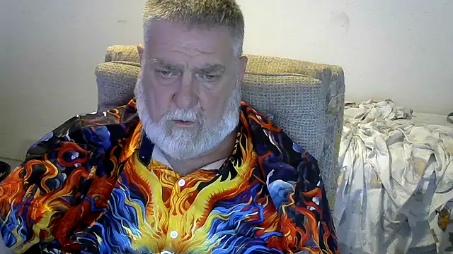 viejo oso online show from 10-18-25, 04:03