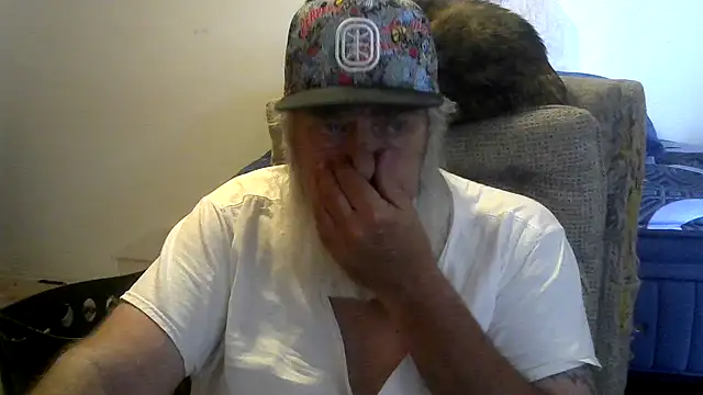 viejo oso online show from 07-05-26, 05:42