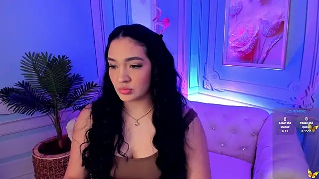 stefany duque1  online show from 10-29-25, 02:54