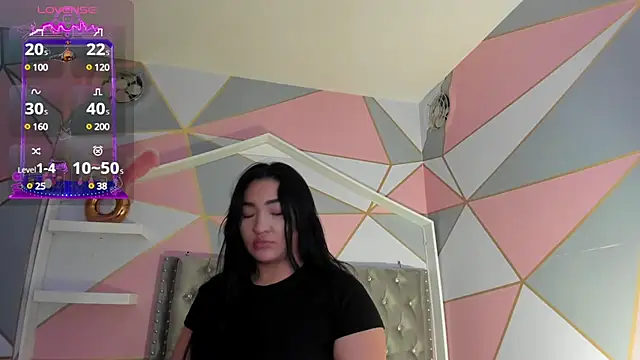 stefany duque1  online show from 02-05-25, 08:54