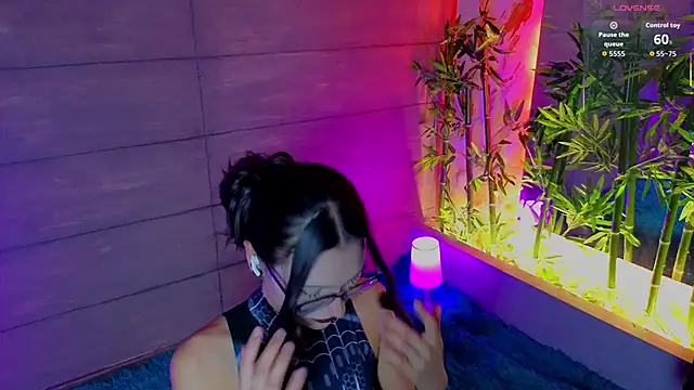 Abbydreams  online show from 11-13-25, 08:13