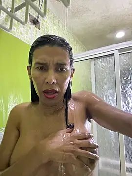 Ebonyxprincess  online show from 03-01-26, 08:20