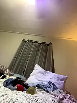 Luciouslouise72xh online show from 10-02-25, 01:20