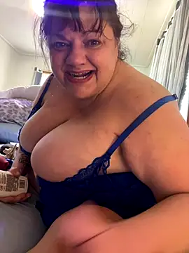 Luciouslouise72xh online show from 10-03-25, 09:27